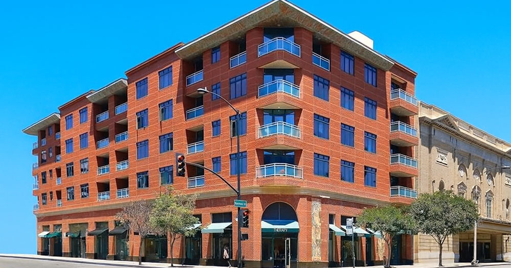 Image 1 for Raymond Renaissance